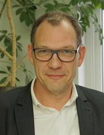 Bausachverständiger, Immobiliensachverständiger, Immobiliengutachter und Baugutachter  Jens Ullrich Mayen